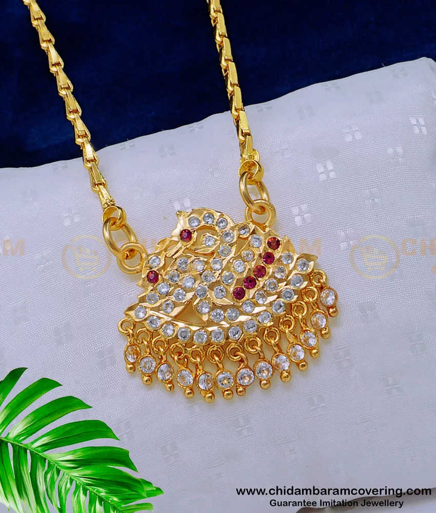 Long chain clearance pendant design